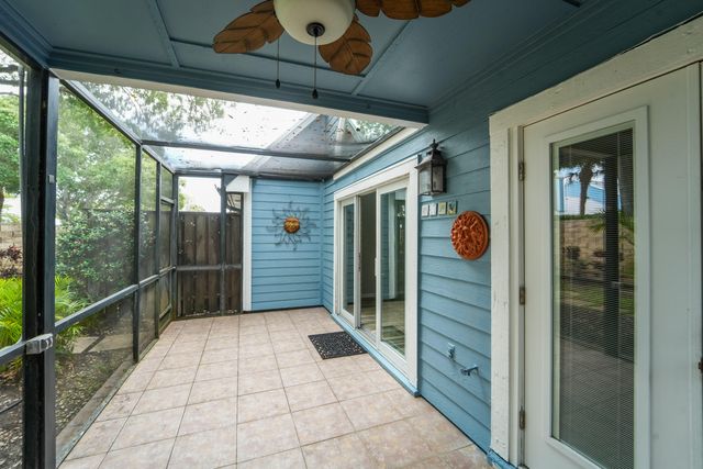 127 Ocean Dunes Circle, Jupiter, FL 33477