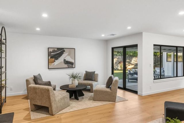 430 San Domingo Way, Los Altos, CA 94022