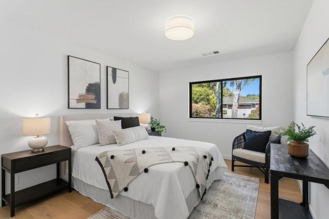 430 San Domingo Way, Los Altos, CA 94022