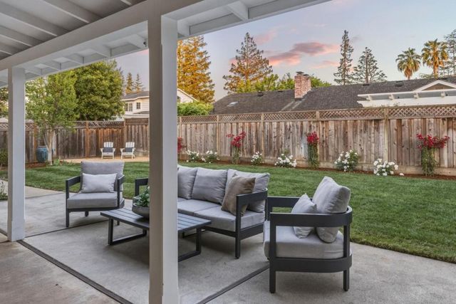 430 San Domingo Way, Los Altos, CA 94022