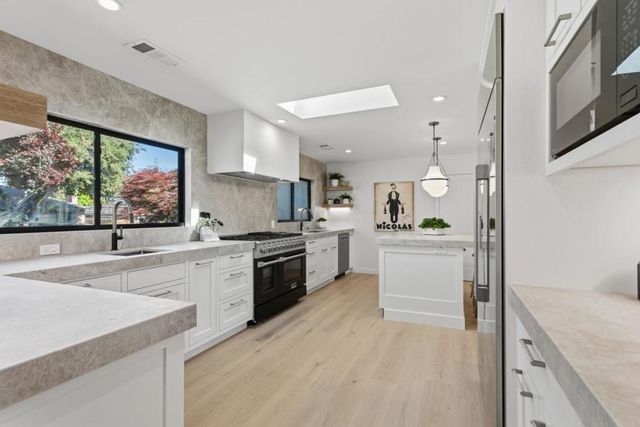 430 San Domingo Way, Los Altos, CA 94022