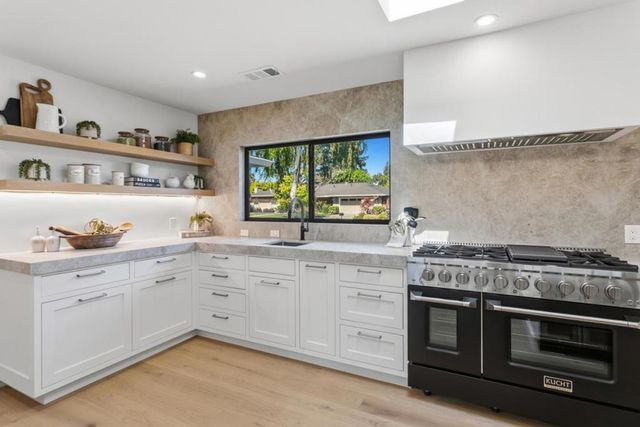 430 San Domingo Way, Los Altos, CA 94022