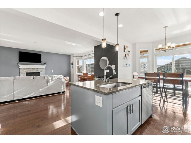 553 Hillspire Dr, Windsor, CO 80550