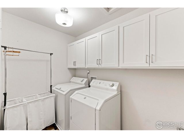 553 Hillspire Dr, Windsor, CO 80550