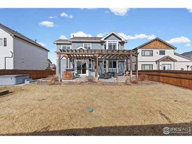 553 Hillspire Dr, Windsor, CO 80550
