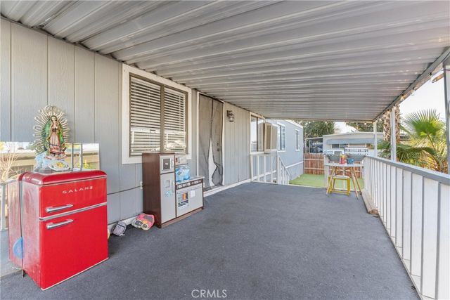 5711 Columbia Way 137, Quartz Hill, CA 93536