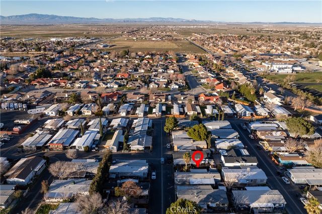 5711 Columbia Way 137, Quartz Hill, CA 93536