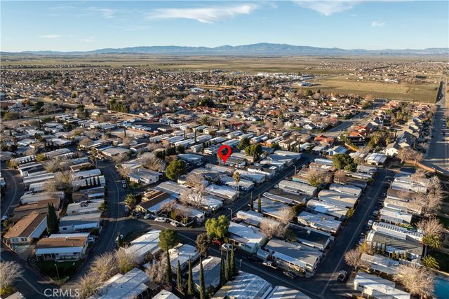 5711 Columbia Way 137, Quartz Hill, CA 93536