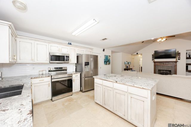 35983 Raleigh Dr, Denham Springs, LA 70706