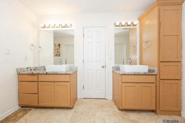 35983 Raleigh Dr, Denham Springs, LA 70706