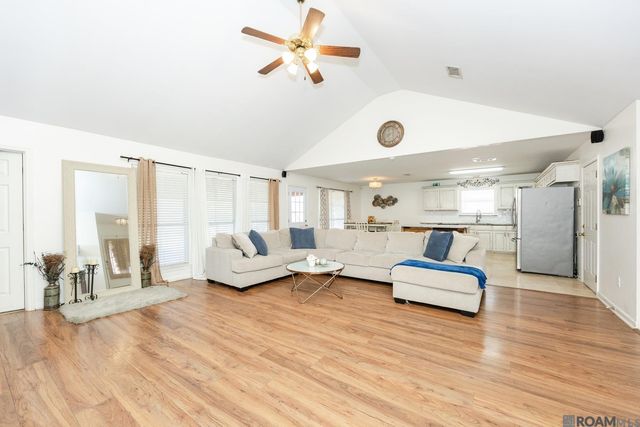 35983 Raleigh Dr, Denham Springs, LA 70706