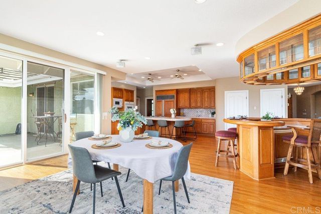 4327 Hollyhill Road, Vista, CA 92084