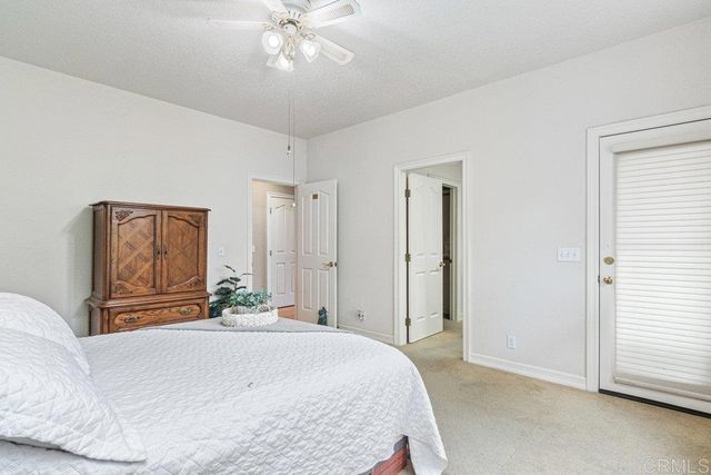 4327 Hollyhill Road, Vista, CA 92084