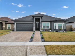 2630 Lannister, Corpus Christi, TX 78415