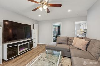 37 York Drive 6A, Edison, NJ 08817