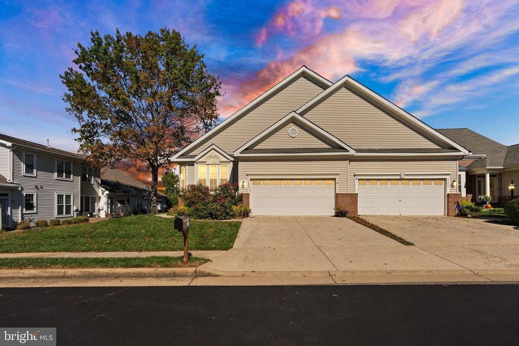 17680 GLASS RIDGE PL, Gainesville, VA 20155