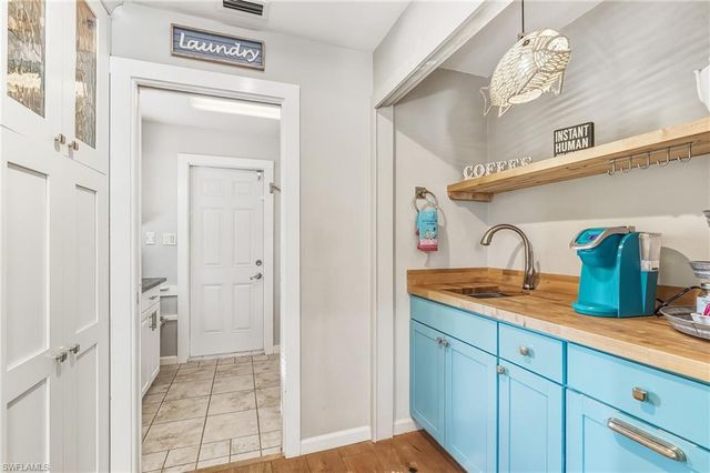 2905 SE 22nd PL, Cape Coral, FL 33904