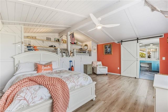 2905 SE 22nd PL, Cape Coral, FL 33904