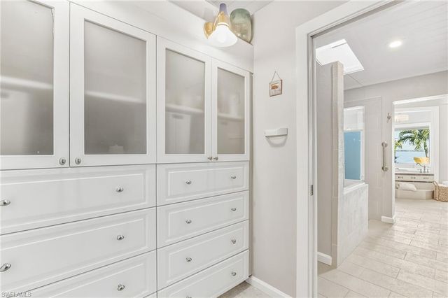 2905 SE 22nd PL, Cape Coral, FL 33904