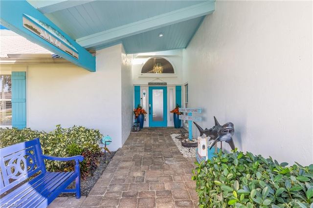 2905 SE 22nd PL, Cape Coral, FL 33904