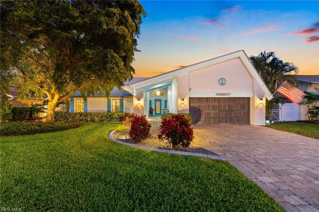 2905 SE 22nd PL, CAPE CORAL, FL 33904 — photo 2