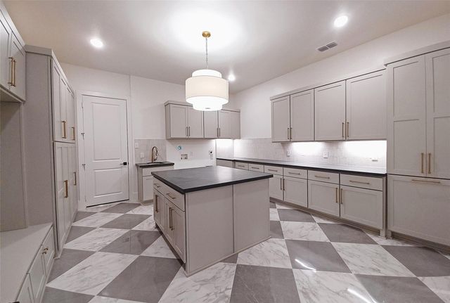 11003 Twistflower Drive, Cypress, TX 77433
