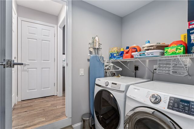 4 James Street, Middletown, RI 02842