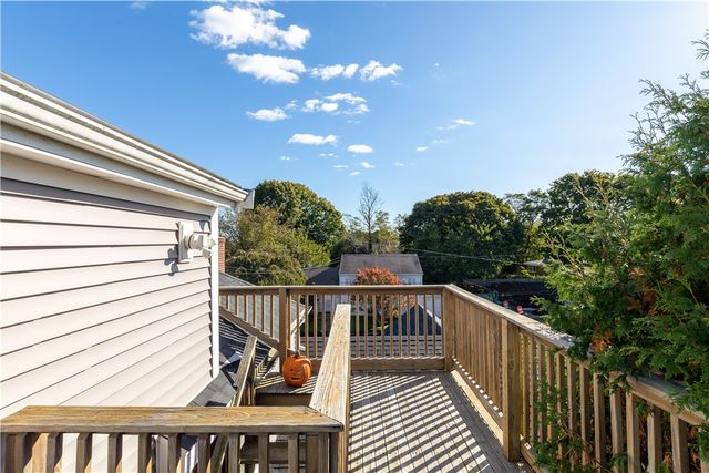 4 James Street, Middletown, RI 02842