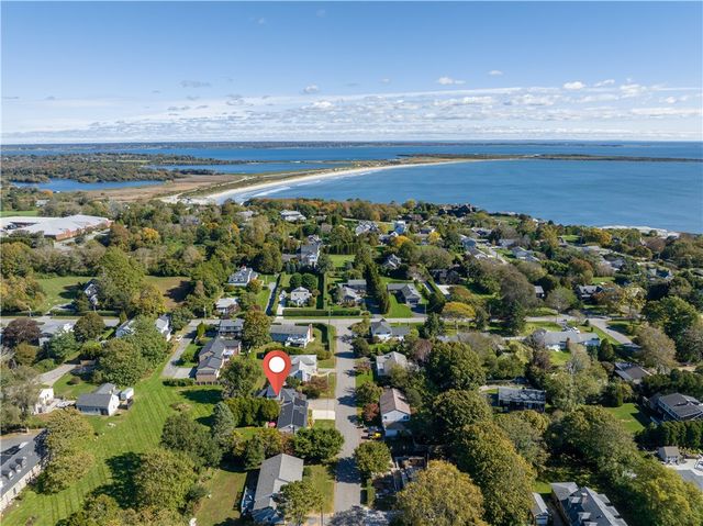 4 James Street, Middletown, RI 02842