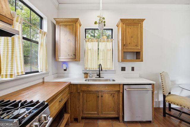 106 Claire Street, Rossville, GA 30741