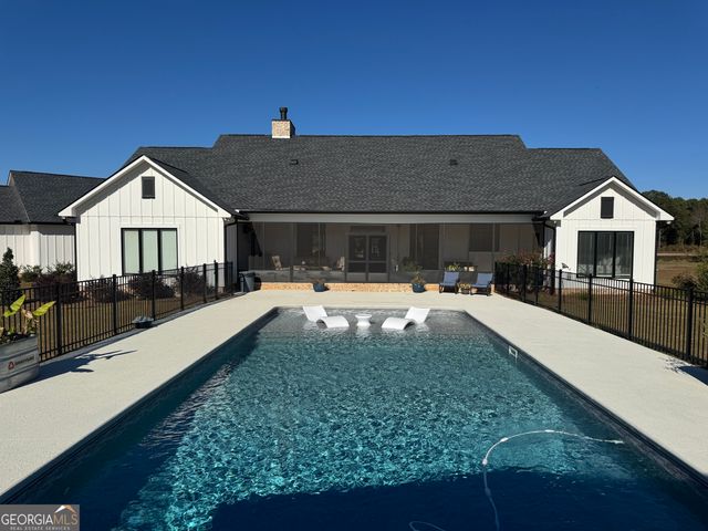 1665 Walke Dairy Road, Dublin, GA 31021