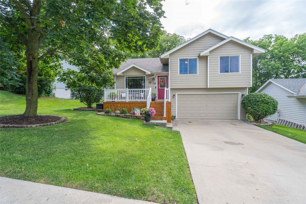 530 N 9th Street, Carlisle, IA 50047