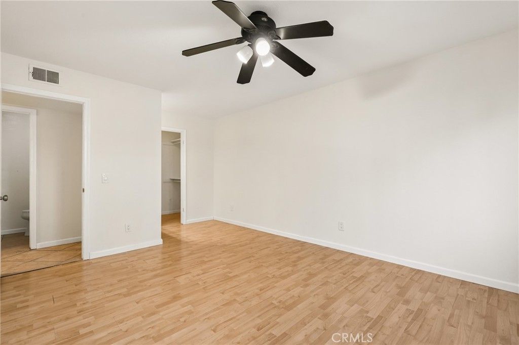 Image 15 of property listing at 1068 Cabrillo Park Drive C, Santa Ana, CA 92701