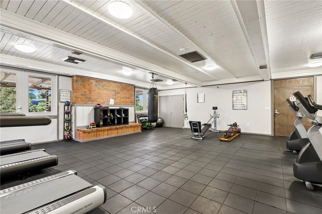 Image 22 of property listing at 1068 Cabrillo Park Drive C, Santa Ana, CA 92701