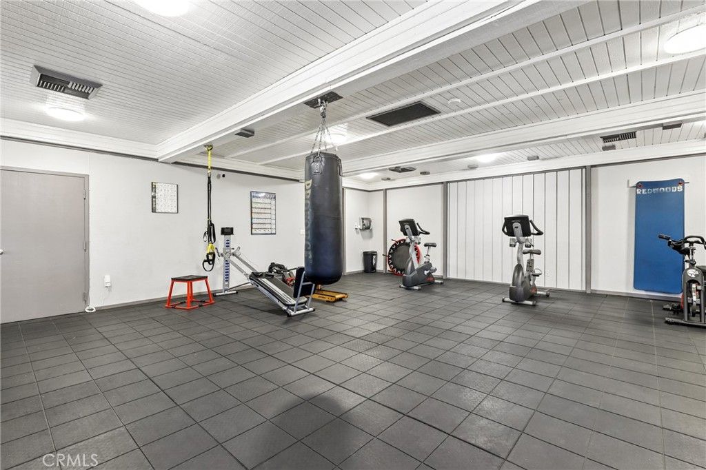 Image 23 of property listing at 1068 Cabrillo Park Drive C, Santa Ana, CA 92701