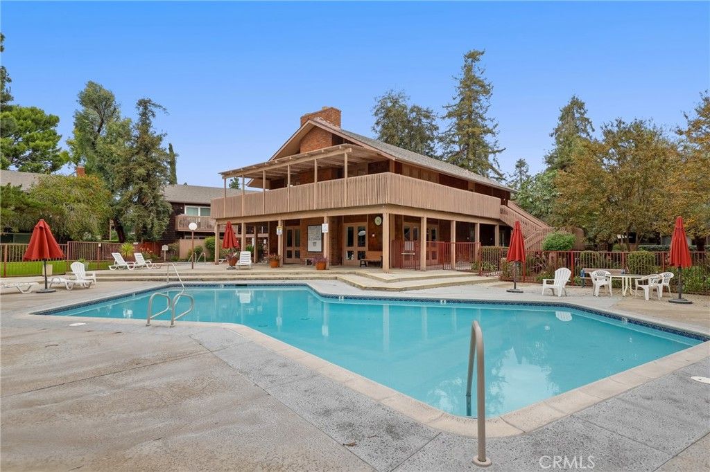 Image 36 of property listing at 1068 Cabrillo Park Drive C, Santa Ana, CA 92701