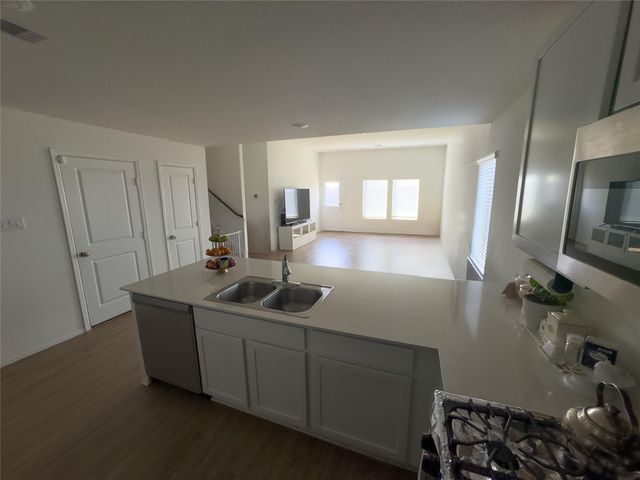 4602 Sterling Prairie Trail, Baytown, TX 77521