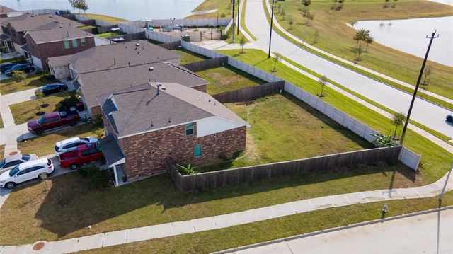 4602 Sterling Prairie Trail, Baytown, TX 77521