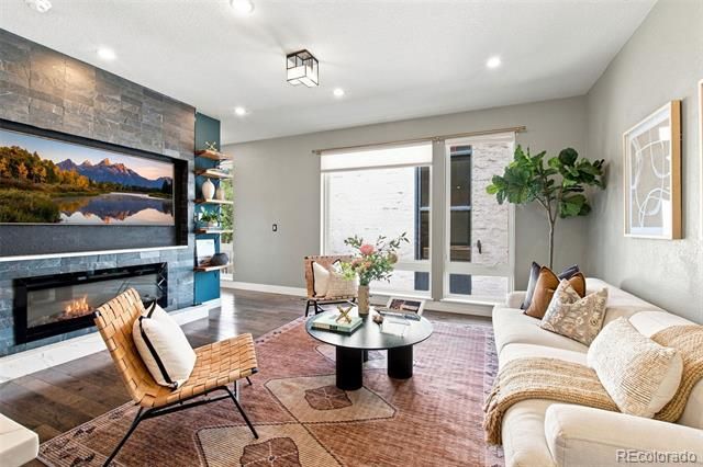 2432 N Washington Street, Denver, CO 80205