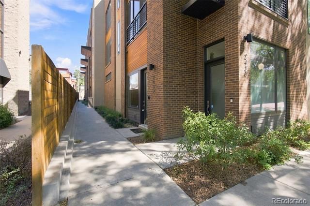 2432 N Washington Street, Denver, CO 80205
