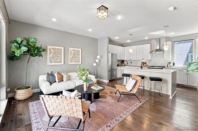 2432 N Washington Street, Denver, CO 80205