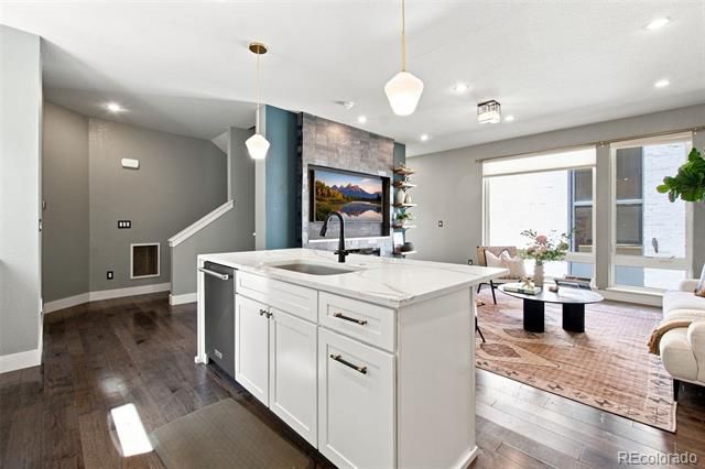 2432 N Washington Street, Denver, CO 80205