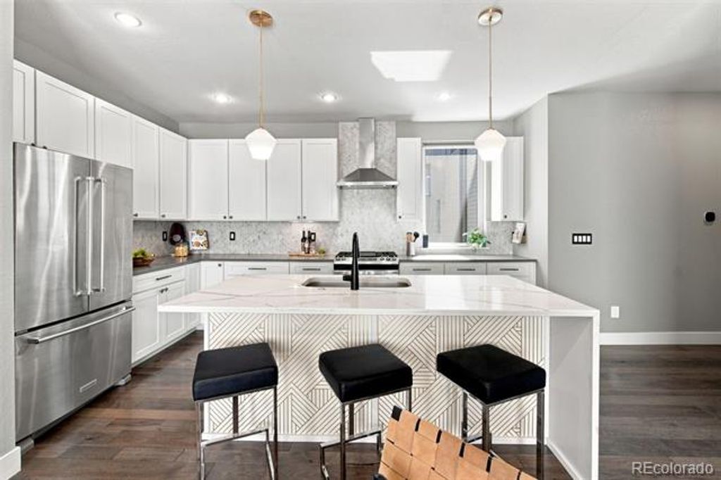 2432 N Washington Street, Denver, CO 80205