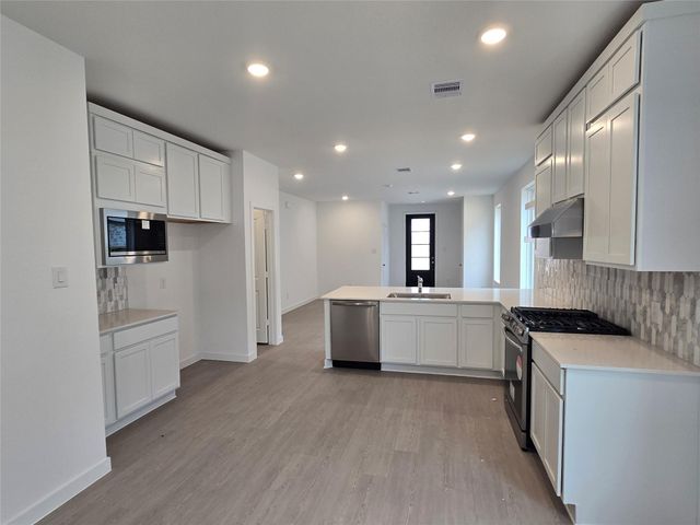 5107 Santa Cruz Bay, Richmond, TX 77469