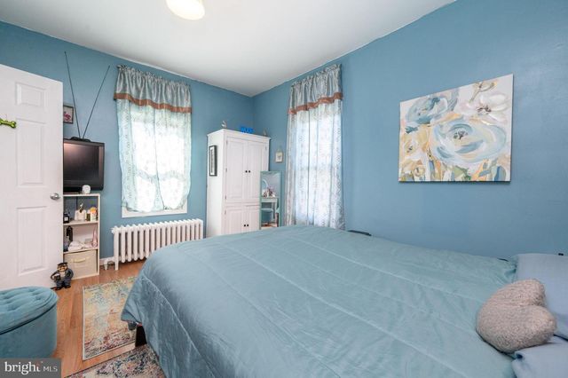 39 E 2ND AVE, Runnemede, NJ 08078