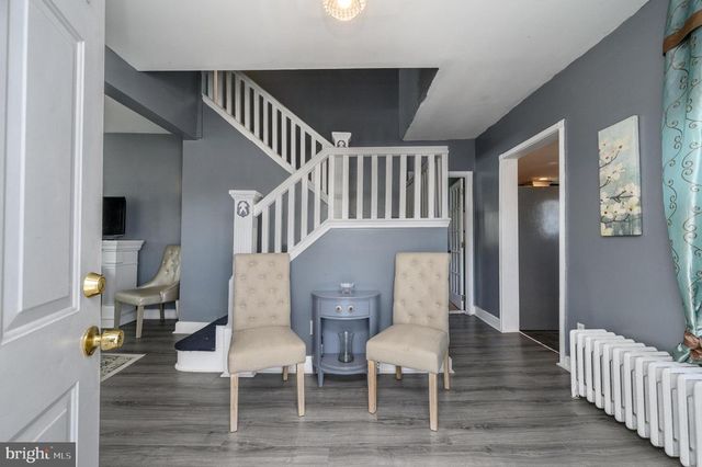 39 E 2ND AVE, Runnemede, NJ 08078