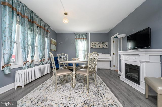 39 E 2ND AVE, Runnemede, NJ 08078