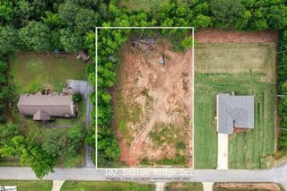 102 Indian Ridge Drive, Laurens, SC 29360