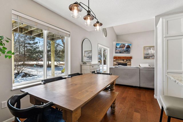 1405 Field Creek Circle, Victoria, MN 55386