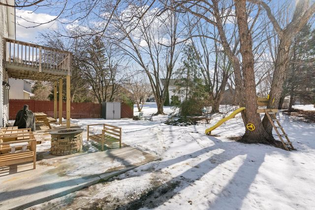 1405 Field Creek Circle, Victoria, MN 55386